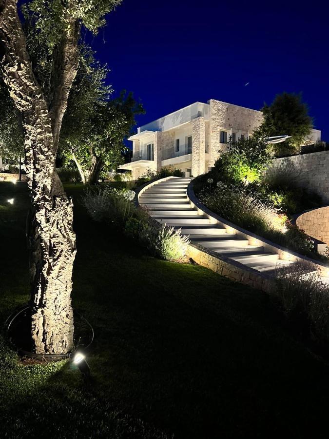 Bed and Breakfast Essenza Relais Contemporaneo Чистернино Экстерьер фото